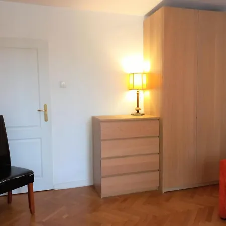 Pensionat Pokoje Nowiniarska Nf *